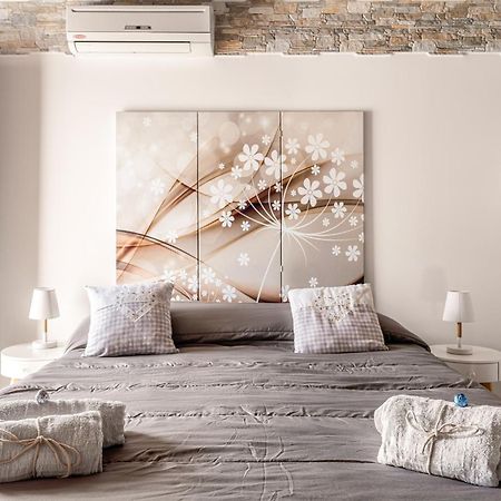 Sofia'S Apt Loft Incantevole Con Terrazza Privata Палермо Екстериор снимка