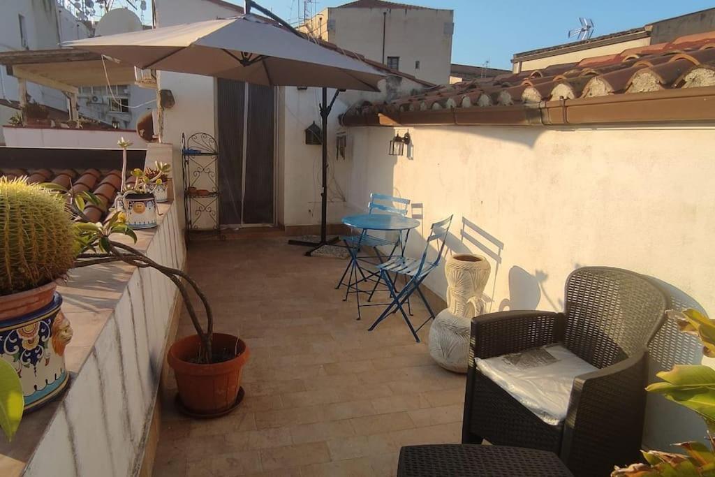 Sofia'S Apt Loft Incantevole Con Terrazza Privata Палермо Екстериор снимка