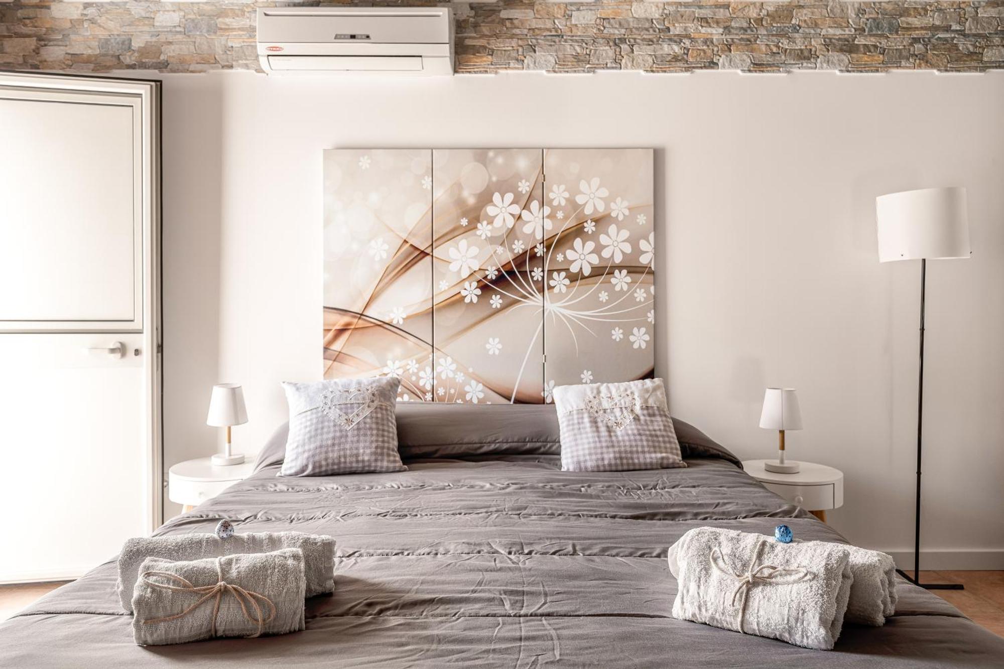 Sofia'S Apt Loft Incantevole Con Terrazza Privata Палермо Екстериор снимка