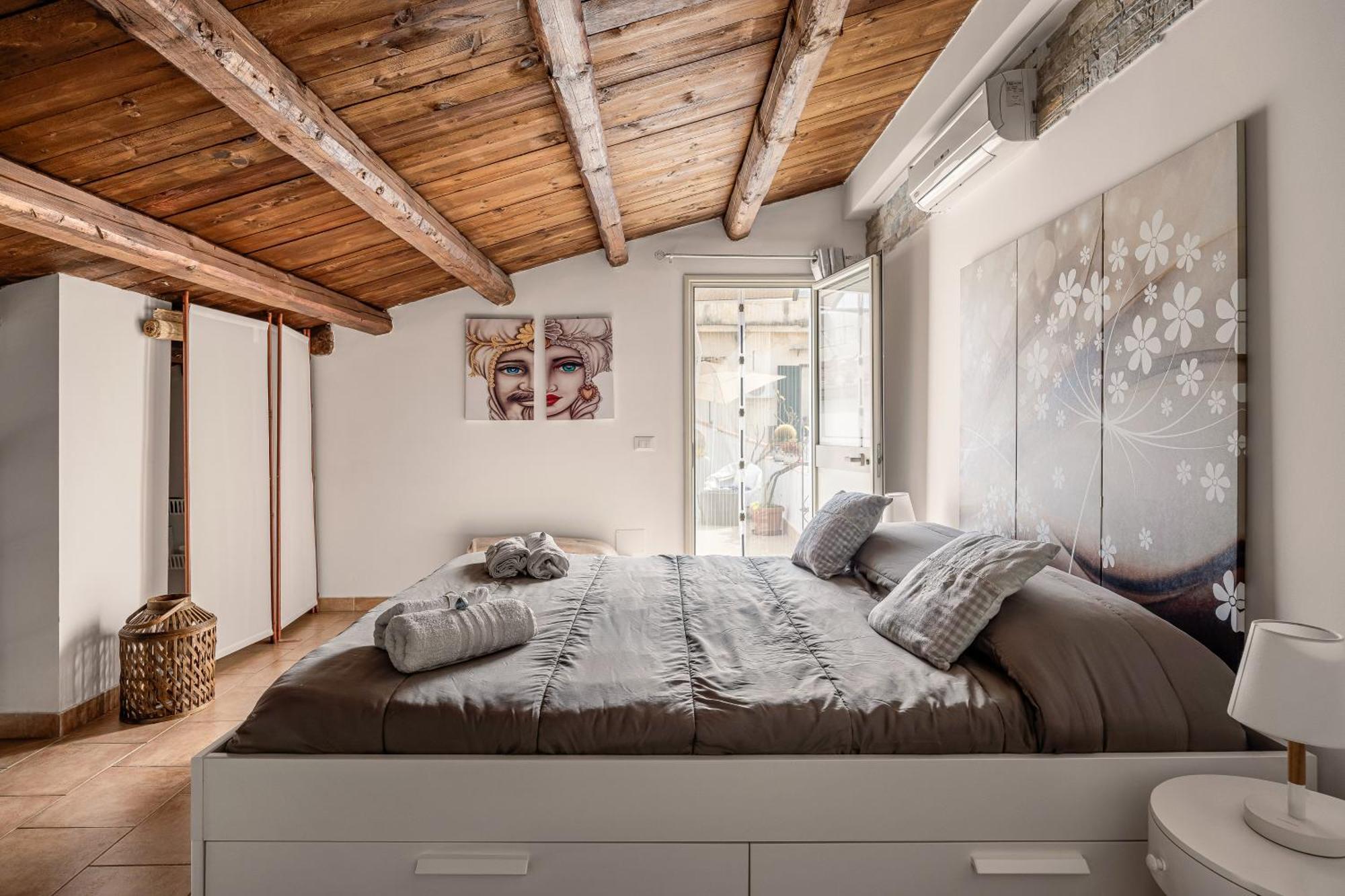 Sofia'S Apt Loft Incantevole Con Terrazza Privata Палермо Екстериор снимка