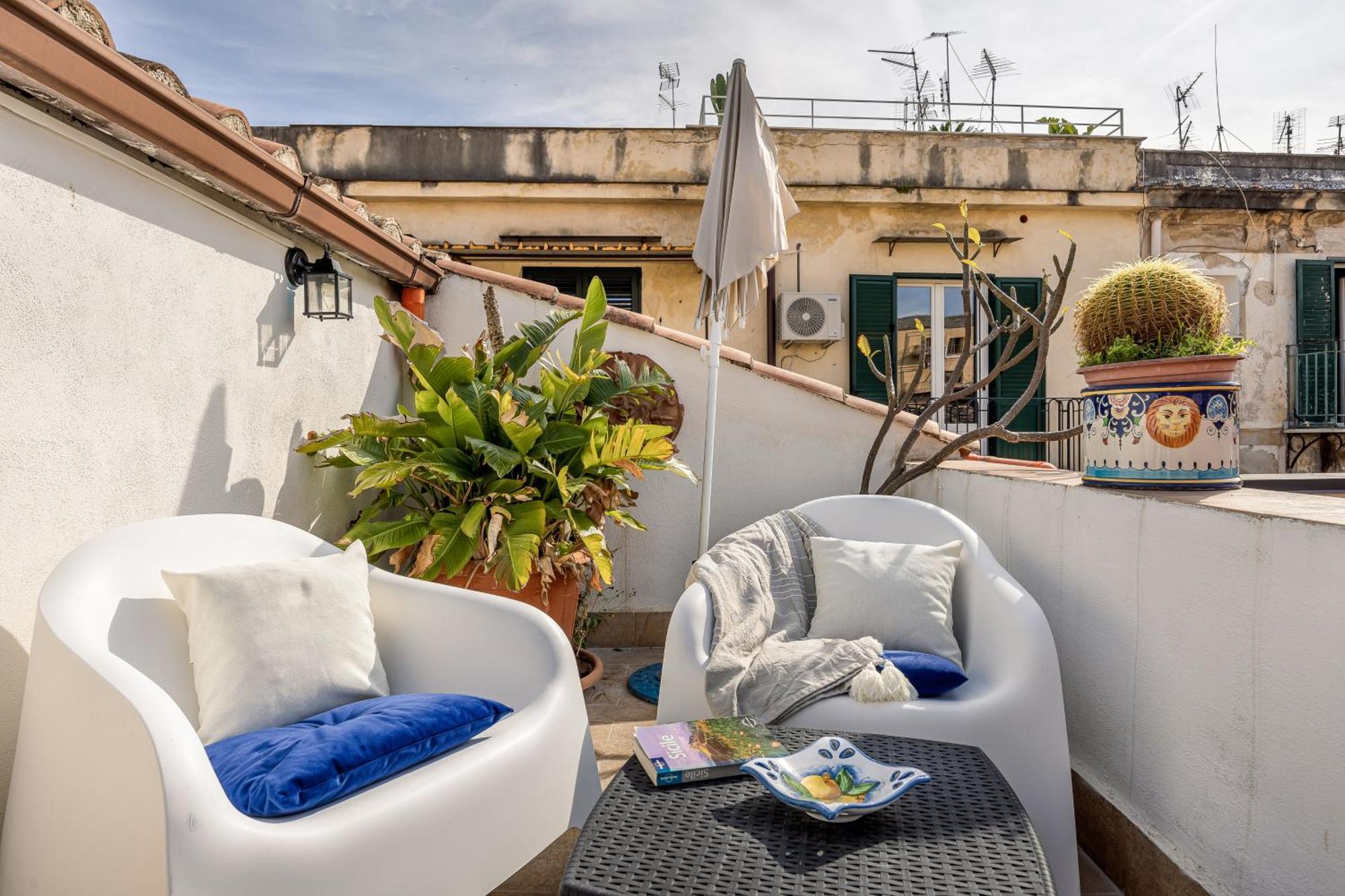 Sofia'S Apt Loft Incantevole Con Terrazza Privata Палермо Екстериор снимка