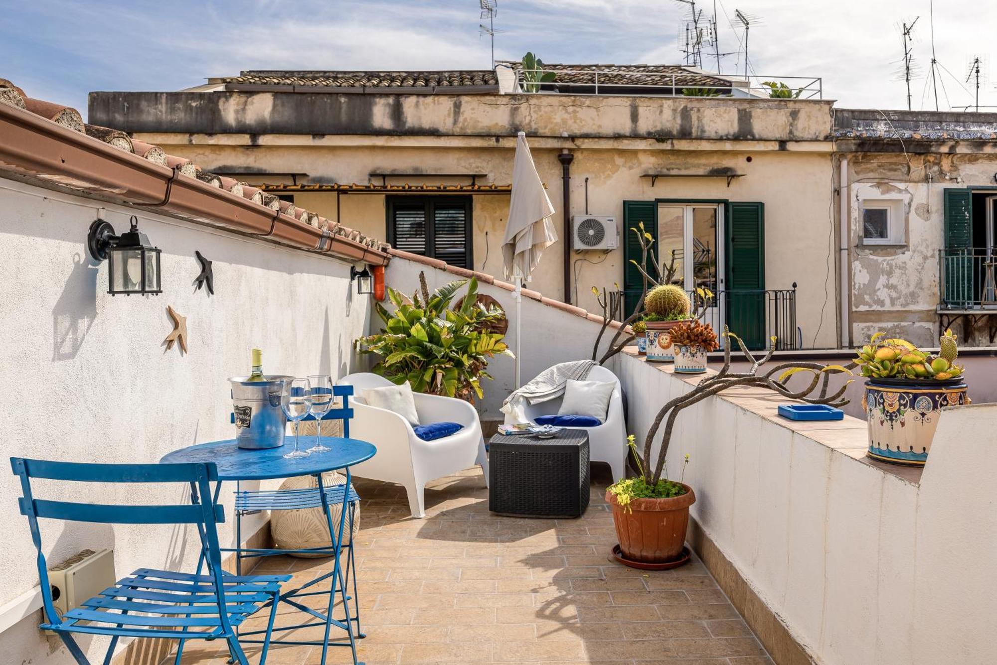 Sofia'S Apt Loft Incantevole Con Terrazza Privata Палермо Екстериор снимка
